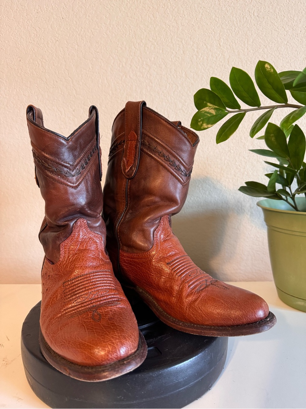 Men's Two-Tone Brown Leather Western Boots